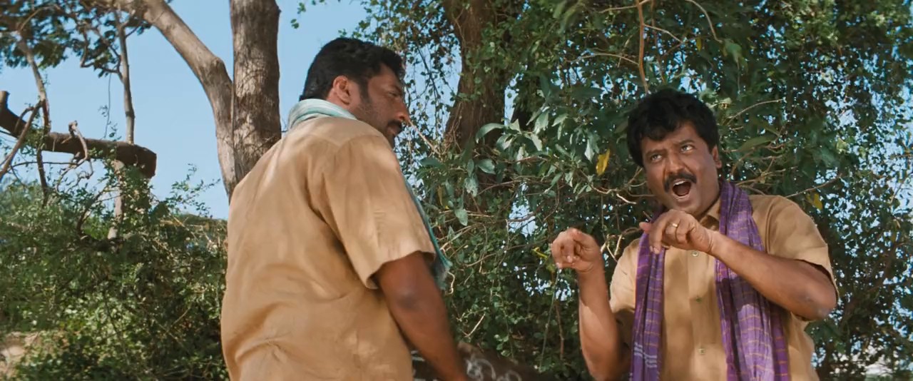 Anniyan (2005) WEBRip Hindi + Tamil 720p x264 AVC HE-AAC 2.0 ESub.mkv_snapshot_01.33.11.563